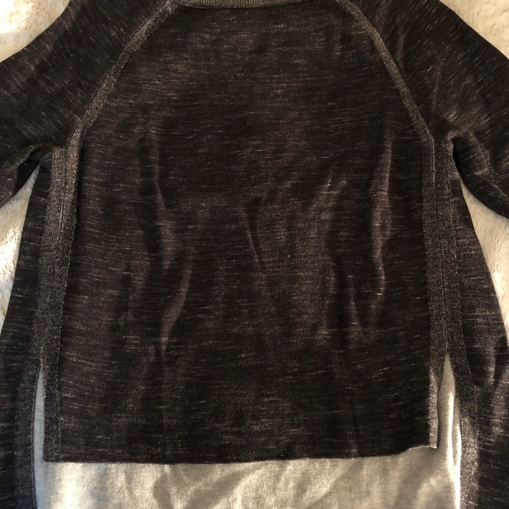 Sweater - Picture 2 of 6
